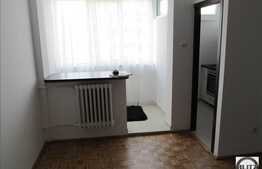 Garsoniera 32 mp, zona Liceul Lucian Blaga. Finisaje noi si moderne