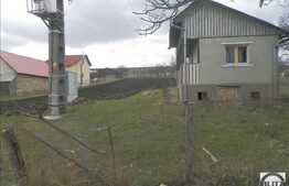 Teren de vanzare in Ciurila 1300 mp, front 13.50 ml, zona linistita de case!