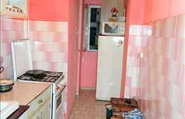 De vanzare 1 camera, decomandat, zona Expo Transilvania