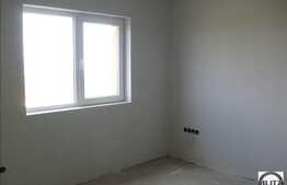 Super Pret la 2 camere semifinisat!