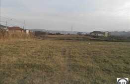 Teren 500 mp, toate utilitatile la front, zona linistita! PUD in derulare