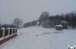 Vanzare teren, pozitie deosebita, 900 mp cu front de 21 ml