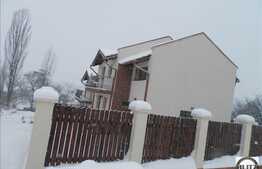 Vanzare teren, pozitie deosebita, 900 mp cu front de 21 ml