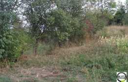 Vanzare teren 630 mp, cu front 19 ml, constructie inceputa P+E, 138 mp utili