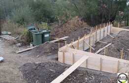 Vanzare teren 630 mp, cu front 19 ml, constructie inceputa P+E, 138 mp utili