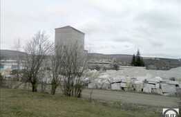 Vanzare teren 8200 mp, cu front 120 ml, zona Cheile Baciului, POT 30 % CUT 0.9