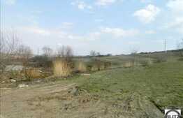 Teren 1600 mp, front 35 ml, POT 35 % CUT 0.9. Ideal investitie!