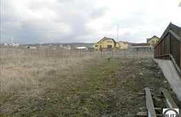 600 mp teren cu front de 20 ml, la 1 km de cartier Gheorgheni. Cu autorizatie!