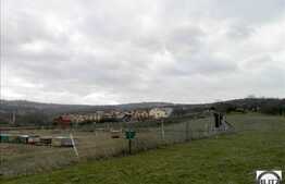 De vanzare 2000 mp, front 40 ml, POT 35 % CUT 0.9. Posibilitate de asociere!