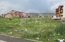 De vanzare teren, 500 mp, cu front de 35 ml