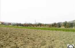 Teren de vanzare 1125 mp, cu front 60 ml, POT 35 % si CUT 0.9