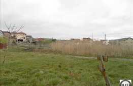 Teren de vanzare 500 mp, cu front 25 ml, POT 35 % CUT 0.9, zona linistita!PUD!