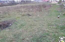 Teren cu suprafata de 1500 mp, front 50 ml.  Zona buna din Floresti