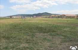 Vanzare teren cu 513 mp, front de 35 ml, PUD.