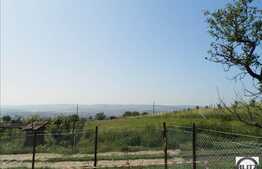 Vanzare teren, 500 mp. Autorizatie construire in derulare! Expunere sud!