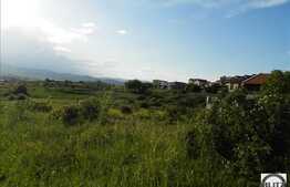 Vanzare teren 528 mp, front 24 ml, zona linistita, cu priveliste deosebita