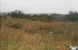 Teren de vanzare, 400 mp, front de 13 ml, zona linistita, utilitati la front!