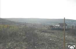 Teren 400 mp, front 15,50 ml, PUZ, PUD, CF, zona linistita! Panorama deosebita!