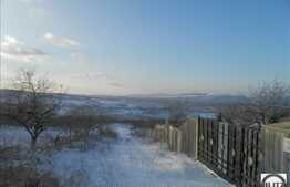 Teren de vanzare 750 mp, front 40 ml! Locatie ideala pentru 1 duplex sau 2 case