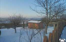 Teren de vanzare 750 mp, front 40 ml! Locatie ideala pentru 1 duplex sau 2 case