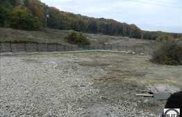 Teren de vanzare, in Faget, 1200 mp cu un front de 25 ml