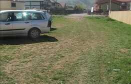 Teren cu autorizatie de constructie , 800 mp, front de 16 , zona usor accesibila