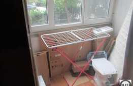 Garsoniera, 28 mp, de vanzare, zona Diana cu boxa la subsol inclusa