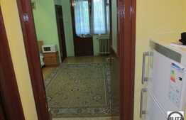 Garsoniera, 28 mp, de vanzare, zona Diana cu boxa la subsol inclusa