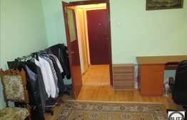 Garsoniera, 28 mp, de vanzare, zona Diana cu boxa la subsol inclusa