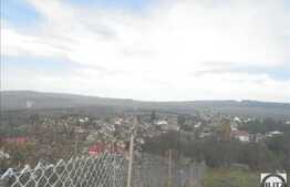 Teren ideal pentru o casa de vacanta, 1328 mp, 29,38 ml front stradal!