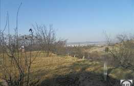 Teren de vanzare 1330 mp, front 20ml, panorama deosebita!