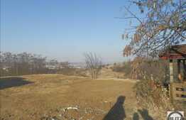 Teren de vanzare 1330 mp, front 20ml, panorama deosebita!