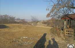 Teren de vanzare 1330 mp, front 20ml, panorama deosebita!