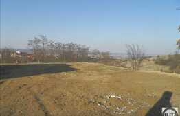 Teren de vanzare 1330 mp, front 20ml, panorama deosebita!