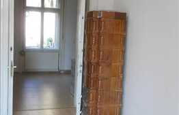 Pret excelent zona centrala, 2 camere!