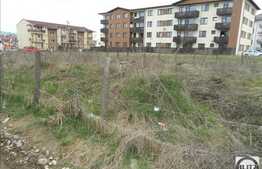 Vanzare teren de 500 mp, utilitati incluse, zona usor accesibila!