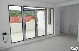 3 camere, 76 mp + terasa 28 mp, imobil 2013, parcare inclusa