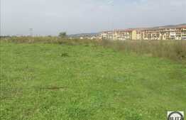 Teren de vanzare cu 650 mp, front 25 ml, zona Teilor!