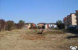 2880 mp in zona Iulius Mall!