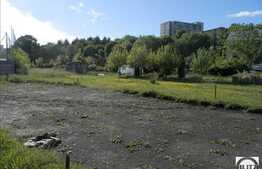 Vanzare teren 360 mp, front 18 ml, zona linistita de case, POT 35 % CUT 0.9