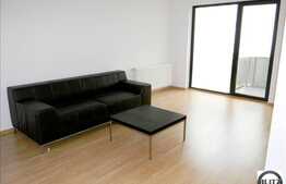 1 camera decomandata de vanzare 38.43 mp + balcon