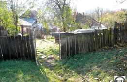 Teren de vanzare 1100 mp, situat in zona linistita