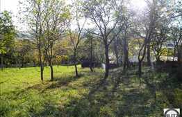 Teren de vanzare 1100 mp, situat in zona linistita