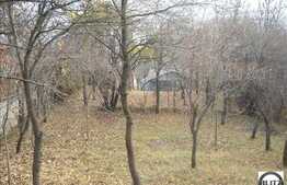De vanzare teren 2330 mp situat in zona Donath