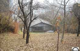 De vanzare teren 2330 mp situat in zona Donath