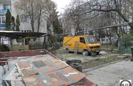 Teren de vanzare, 290 mp cu front de 13 ml, cu Autorizatie de Constructie