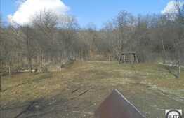 Teren de vanzare 3650 mp, front 25 ml, utilitati in zona, zona linistita de case