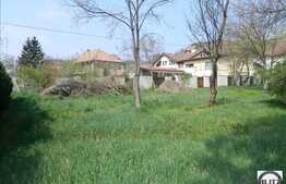 Teren 846 mp, front 20 ml, la 2 strazi, zona Hotel Napoca