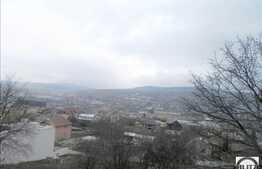 De vanzare teren, 500 mp cu front de 17 ml. Utilitatile la 5 ml distanta!