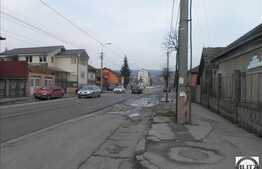 Teren cu front la 2 strazi, 250 mp utili, pentru imobil cu destinatie mixta